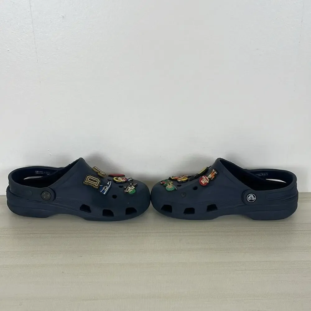 Crocs Youth 4-6 Blue Clog Sandals With Charms Casual Lightweight Beach Shoes